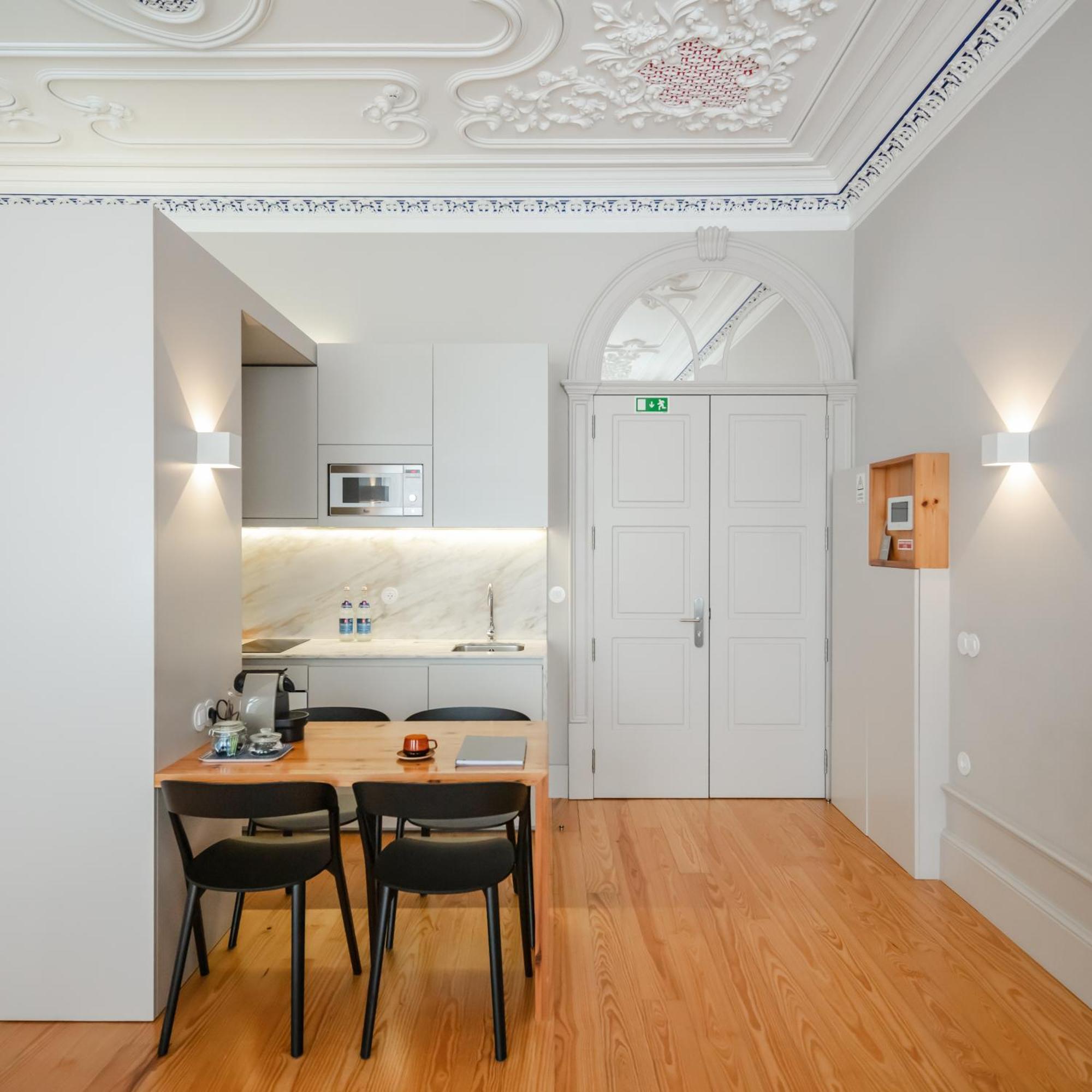 Baumhaus Serviced Living - Art & Design Apartments Porto Rom bilde